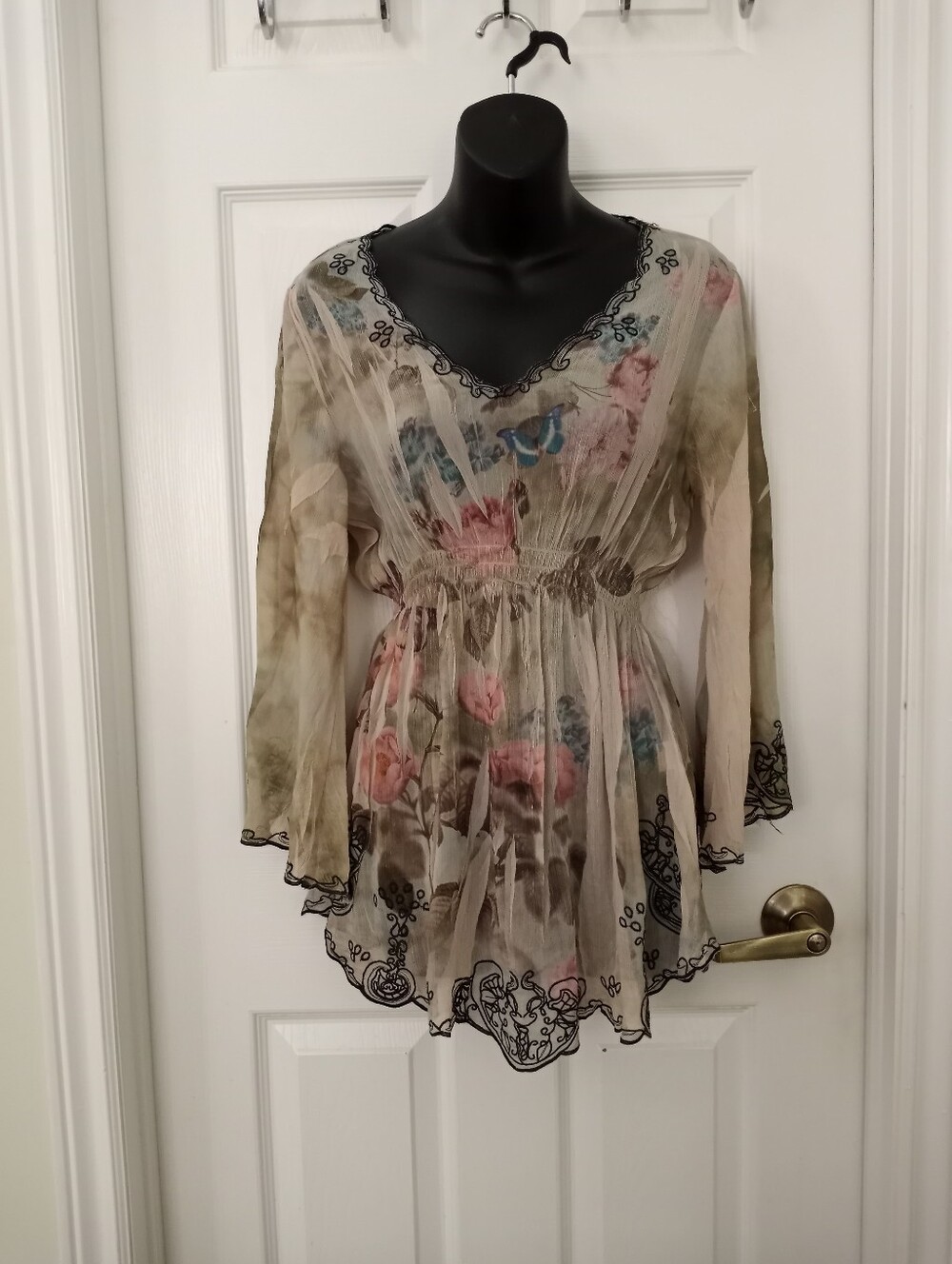 🎟MUSHKA BY SIENNA ROSE INC. Sheer Blouse🎟